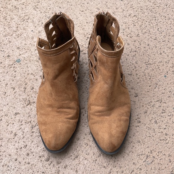 tan booties with cutouts - Picture 3 of 4